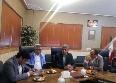 جلسه اضطراری ستاد خدمات سفر با حضور مسئولان استان های فارس و یزد ، اسکان اضطراری 10 هزار مسافر نوروزی