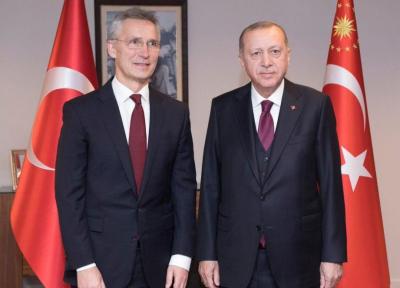 خبرنگاران دبیر کل ناتو و اردوغان درباره سوریه و پناهجویان گفت وگو کردند