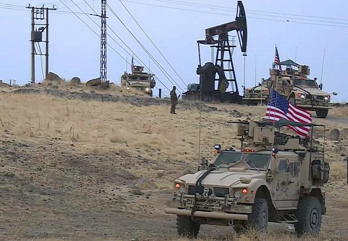 خبرنگاران روسیه قرارداد آمریکا و کردهای سوری برای استخراج نفت سوریه را بی اعتبار خواند