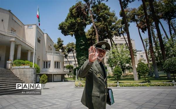 امیر حاتمی نوروز را به وزرای دفاع 12 کشور تبریک گفت