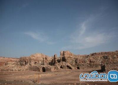 قلعه هشنیز در شهرستان پارسیان بازسازی می گردد