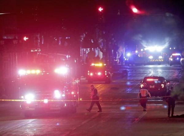هجوم مرگبار یک خودروی به رژه کریسمس در آمریکا ، 5 نفر کشته و 40 نفر زخمی شدند