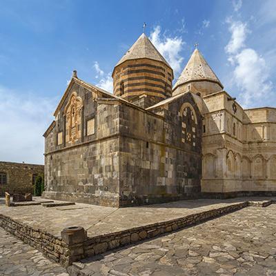 قره کلیسا در آذربایجان غربی، اولین کلیسای جامع مسیحیت دنیا