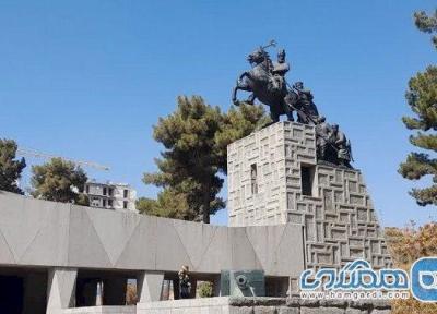 بازسازی مجسمه مجموعه فرهنگی تاریخی نادری به خاتمه رسید